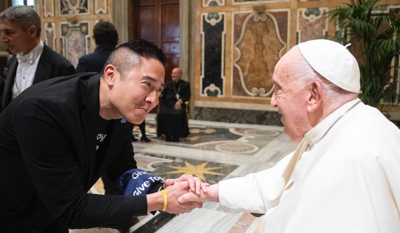 George meets his Holiness, the late Pope Francis.