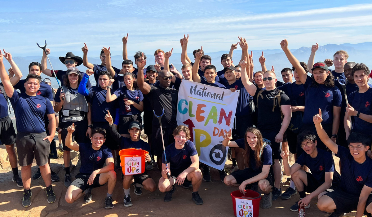 Group of happy volunteers!